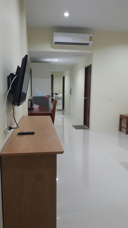 ไออุ่นรีสอร์ท Bang Saphan Εξωτερικό φωτογραφία