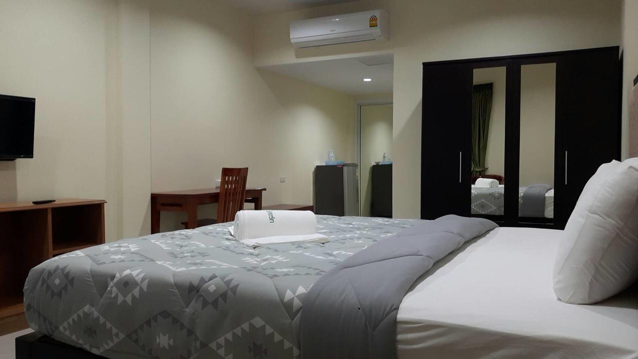 ไออุ่นรีสอร์ท Bang Saphan Εξωτερικό φωτογραφία